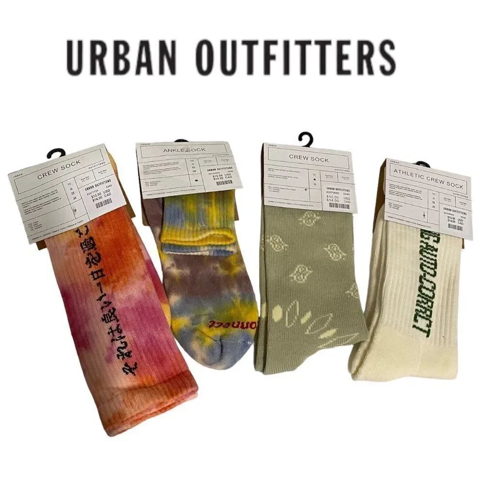 UO Urban Outfitters New with Tags Set of 4 Pairs of Fun Socks